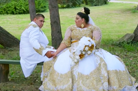 romani wedding dress