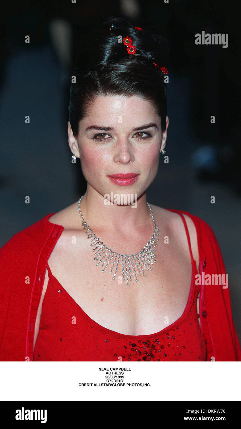 neve campbell 1999