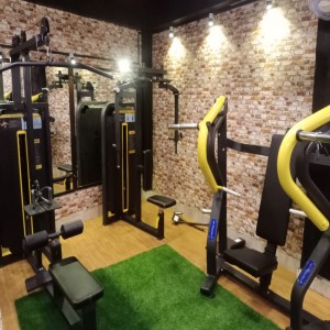 gym near garia