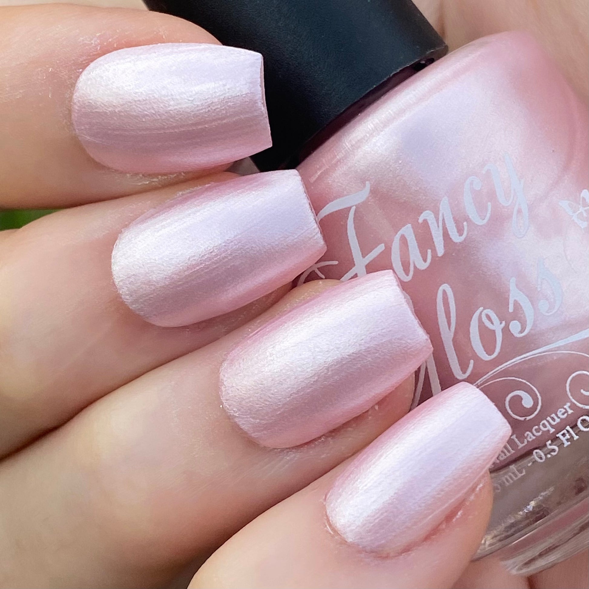 pink pearl nails