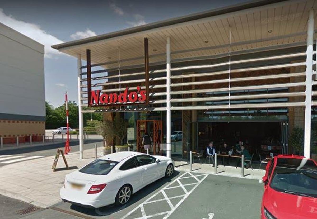 nandos mansfield