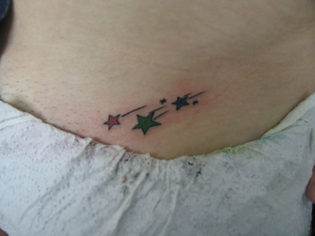 tatuajes de estrellas fugaces