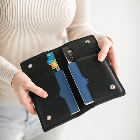 personalized travel wallet