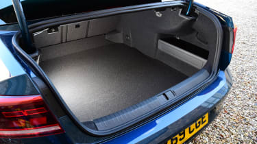 vw passat trunk space