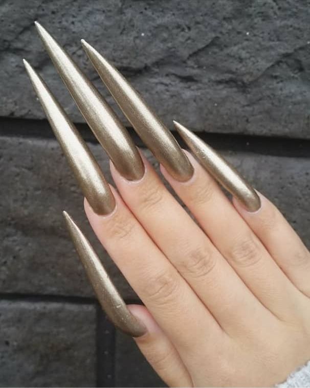 longest stiletto nails