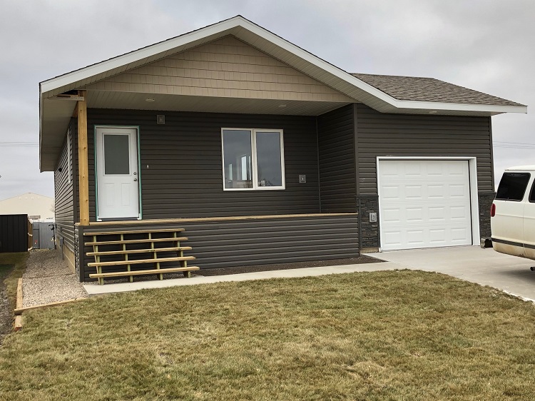 houses for rent in estevan sk