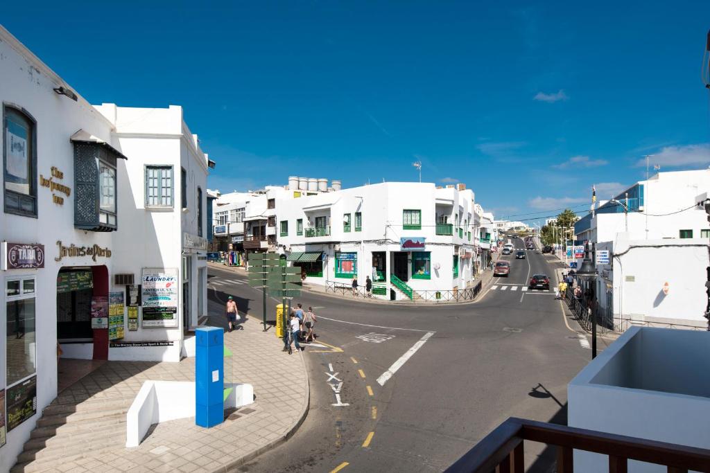 puerto del carmen lanzarote old town