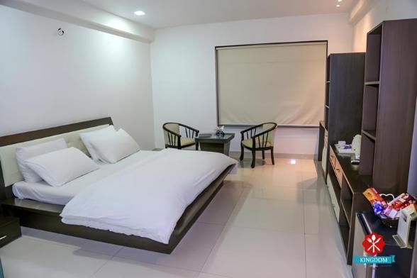 moga hotel room price