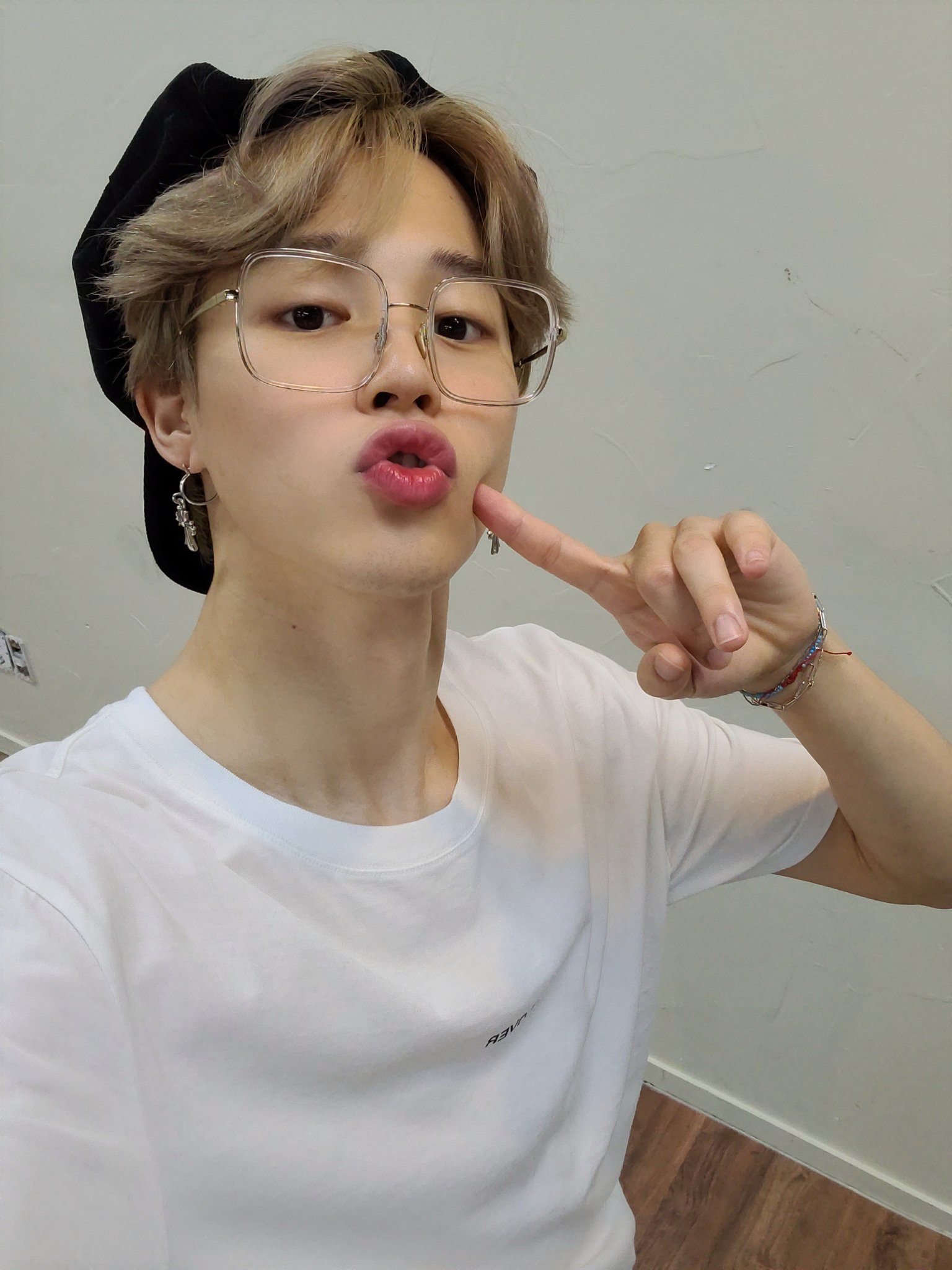 jimin twitter photos