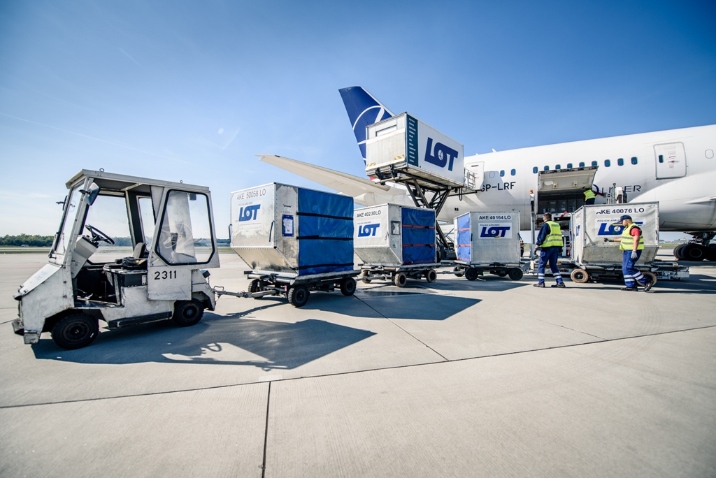 lot polish airlines cargo tracking