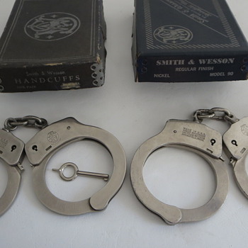 smith and wesson handcuffs serial number lookup