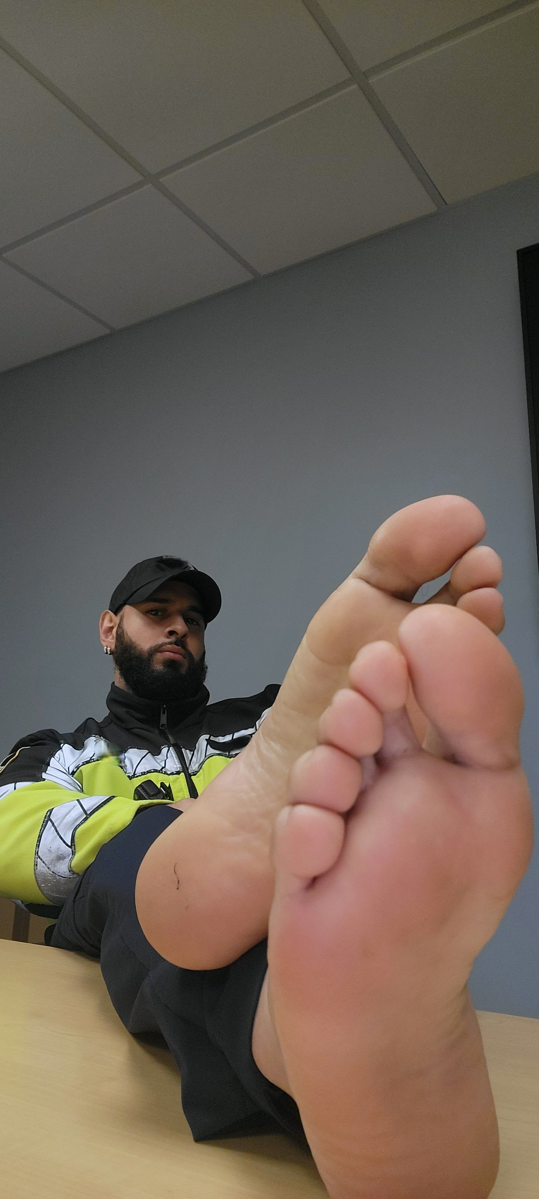 gay foot licking