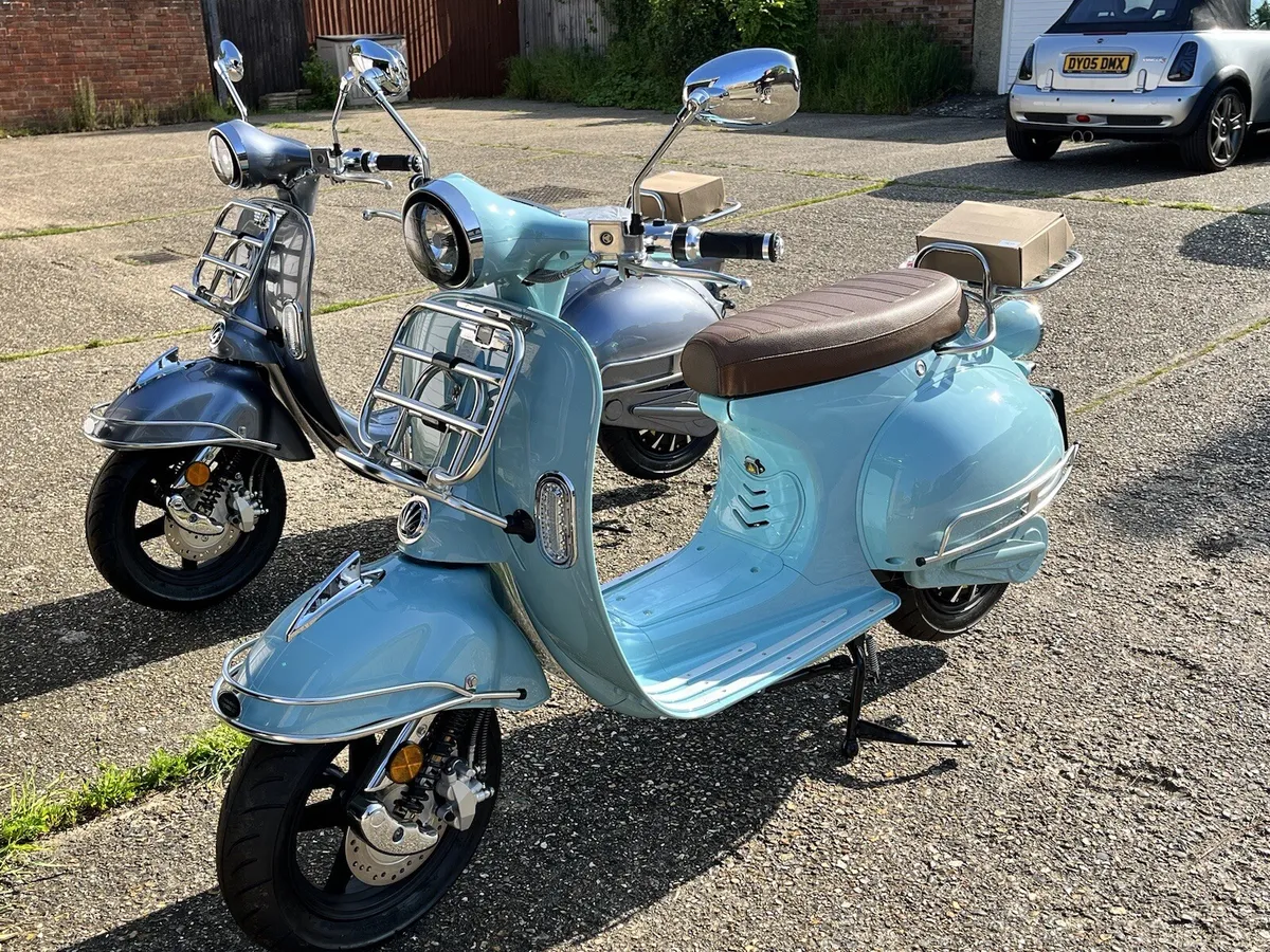 ebay vespa scooters