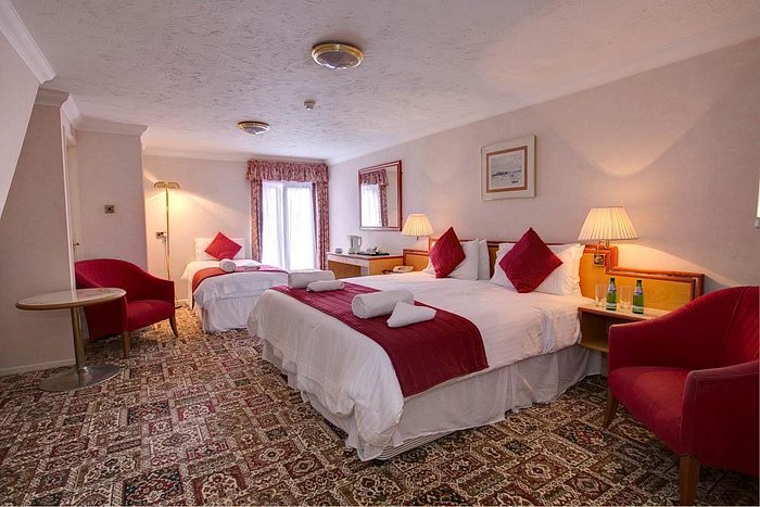 russell hotel weymouth reviews