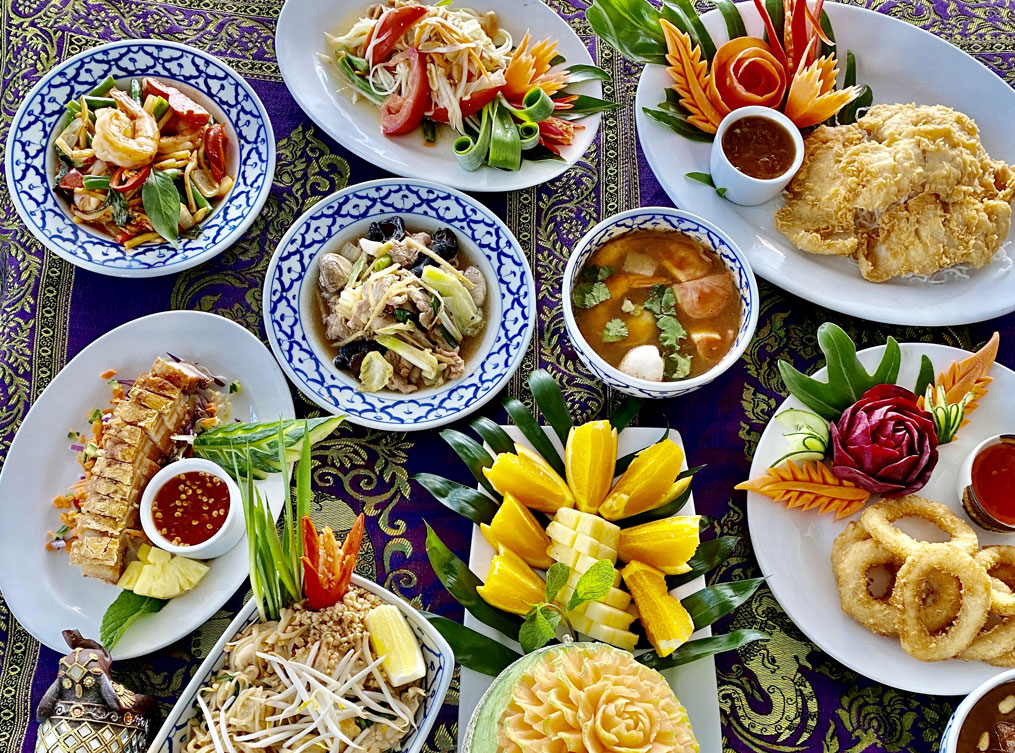 thai food hope island