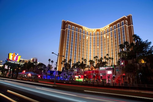 las vegas vacations flight and hotel