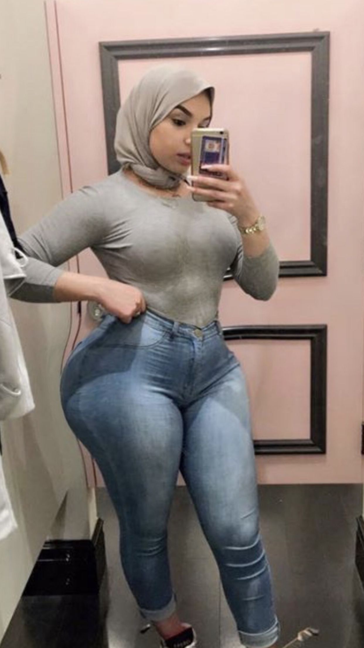 thick arab