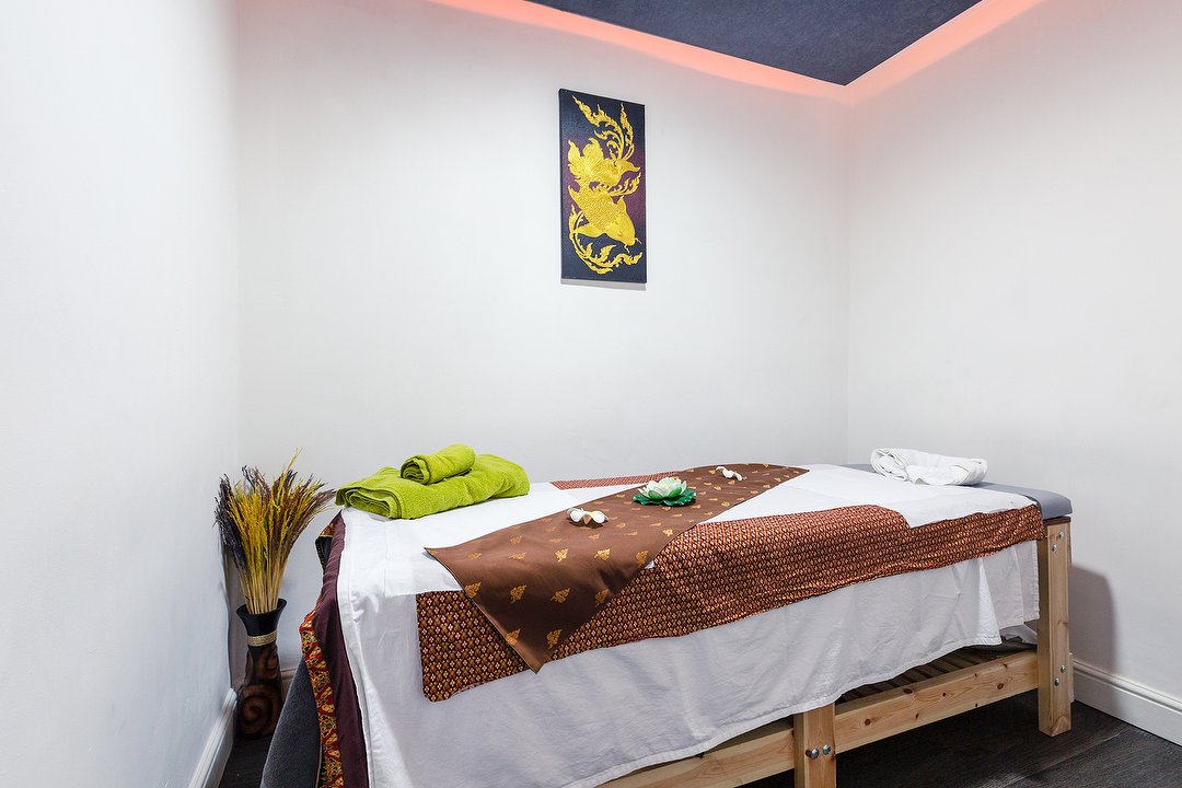 thai massage alderley