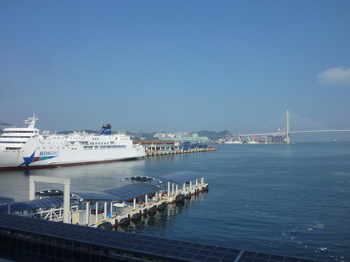 busan ferry port