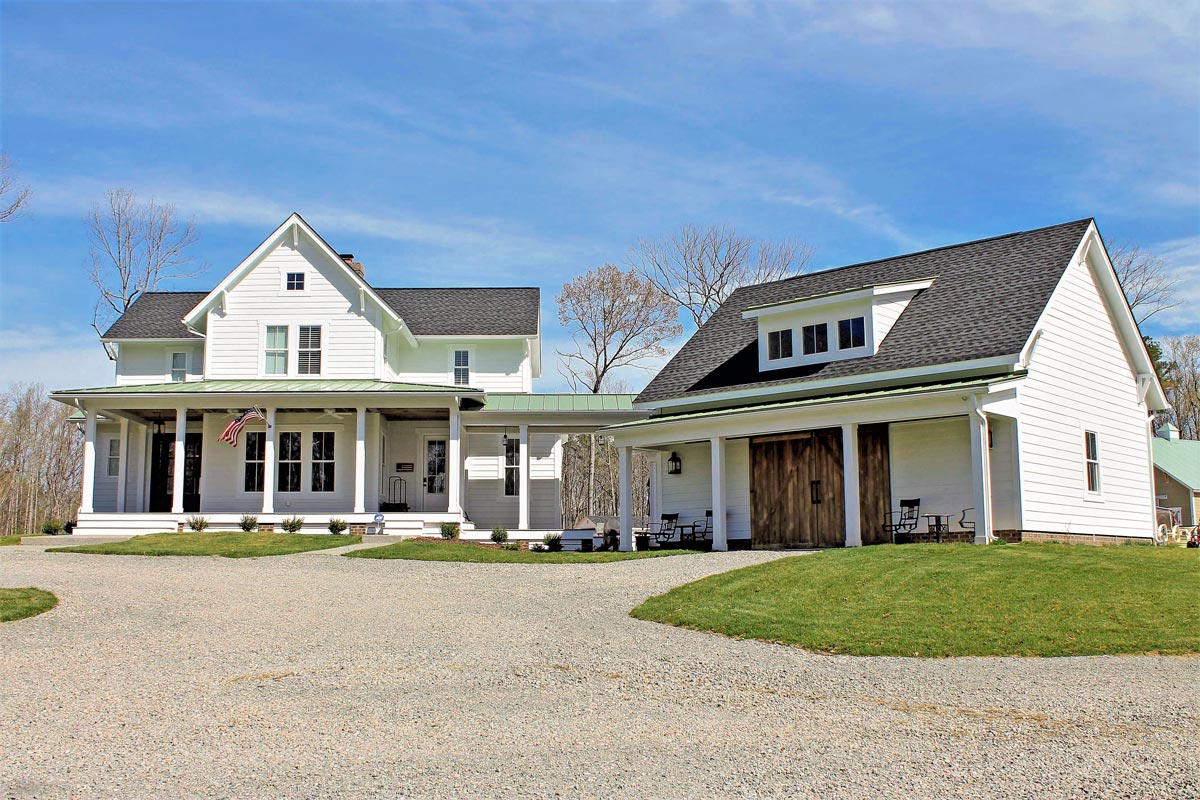 farmhouse with detached garage