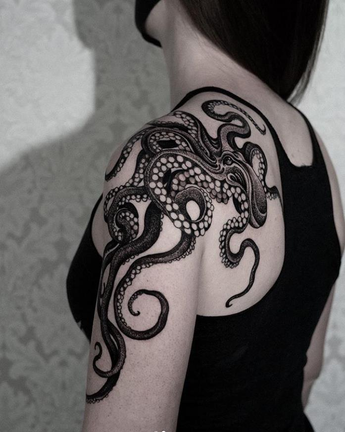 octopus shoulder tattoo