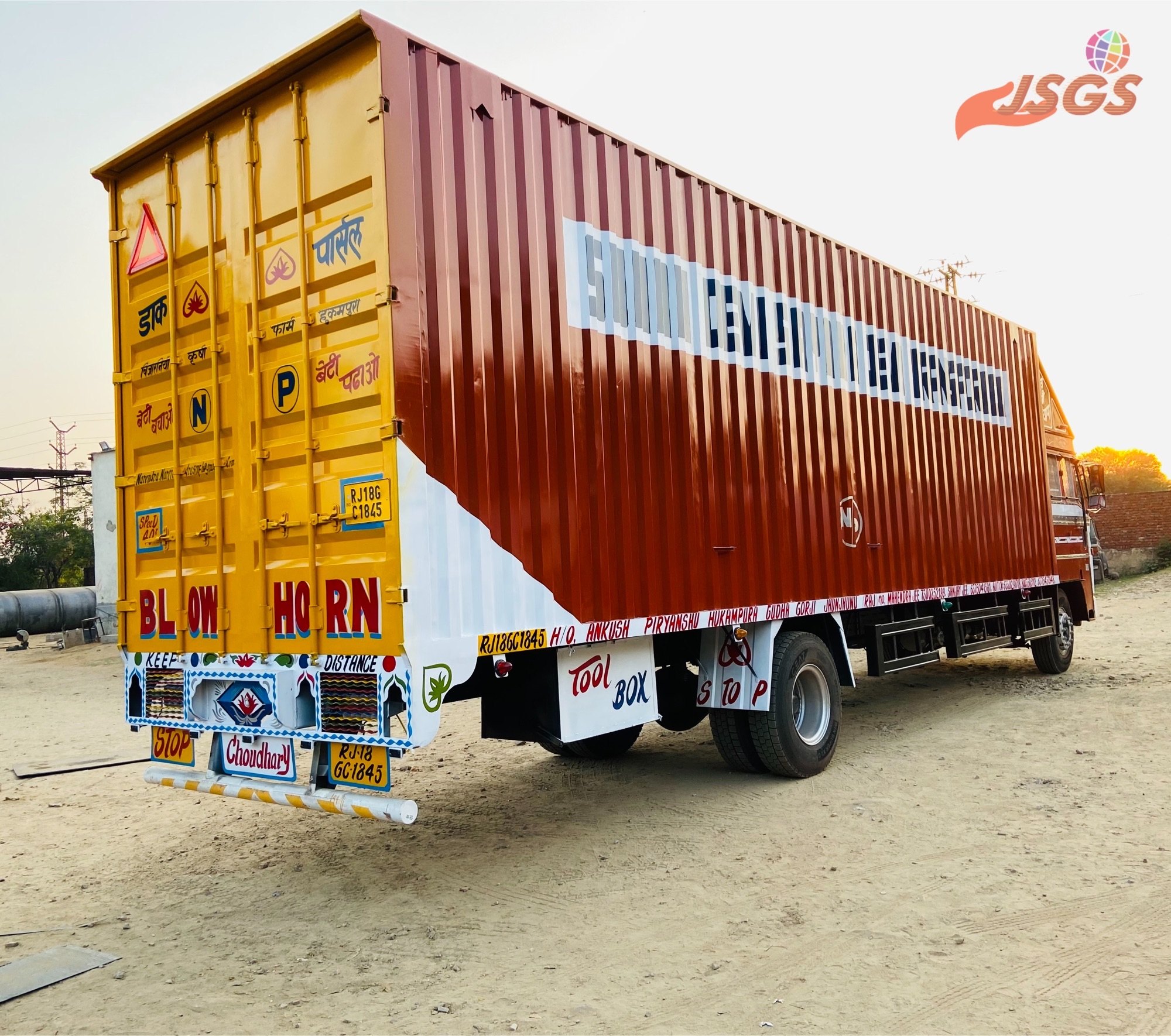 32 feet container truck transporter