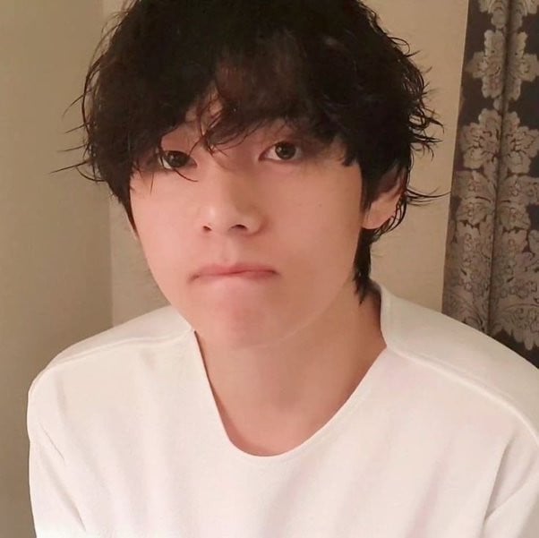 taehyung no makeup