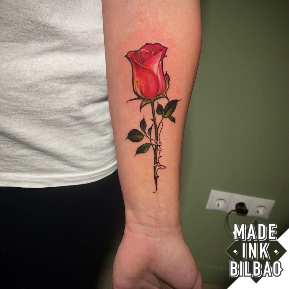 tatuajes con el nombre de rosa