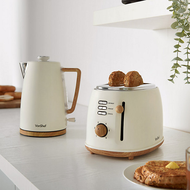 scandi toaster and kettle
