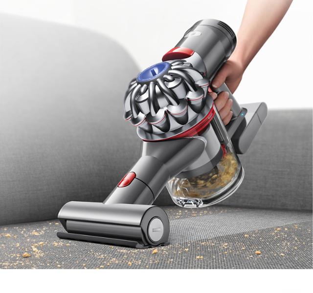 v7 dyson