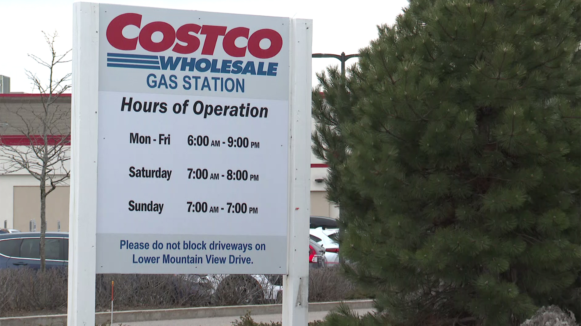 what time does costco gas close