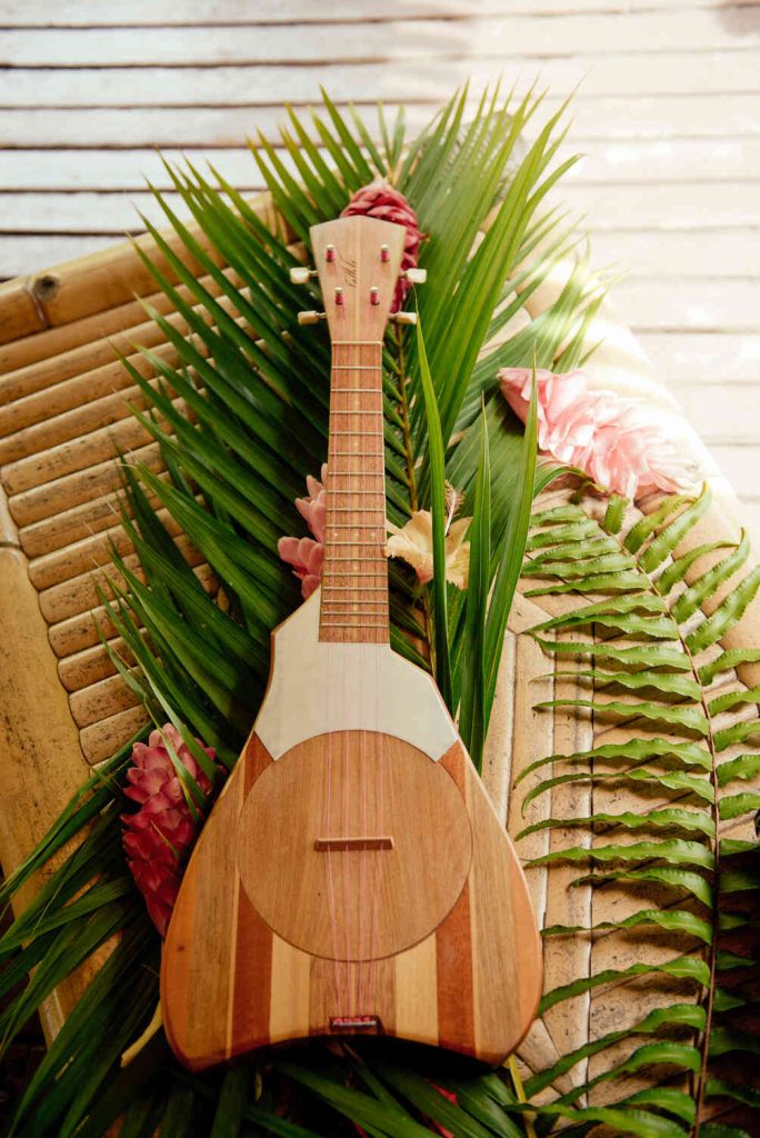 tahitian ukulele