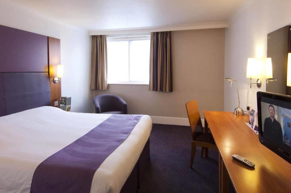 premier inn london dagenham hotel