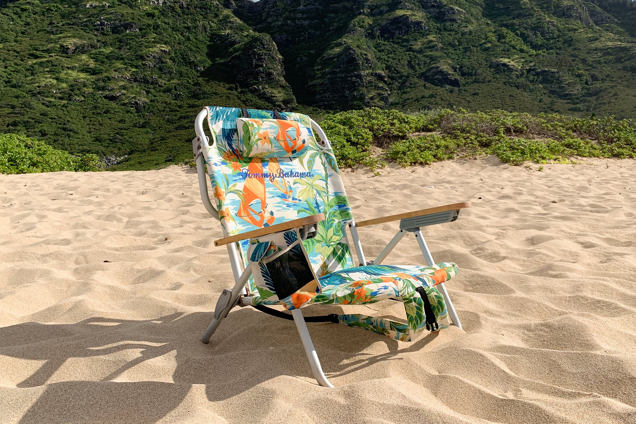 tommy bahamas beach chair