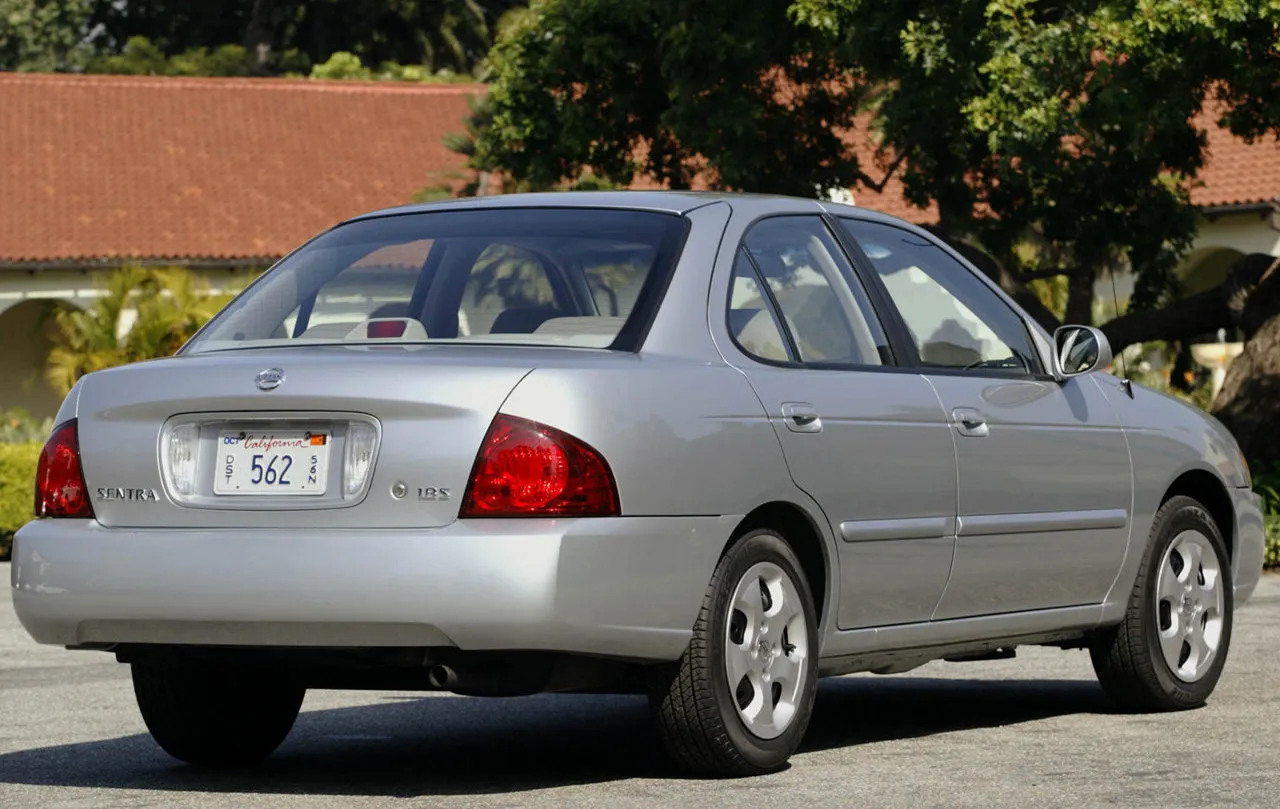 nissan sentra 2004 precio