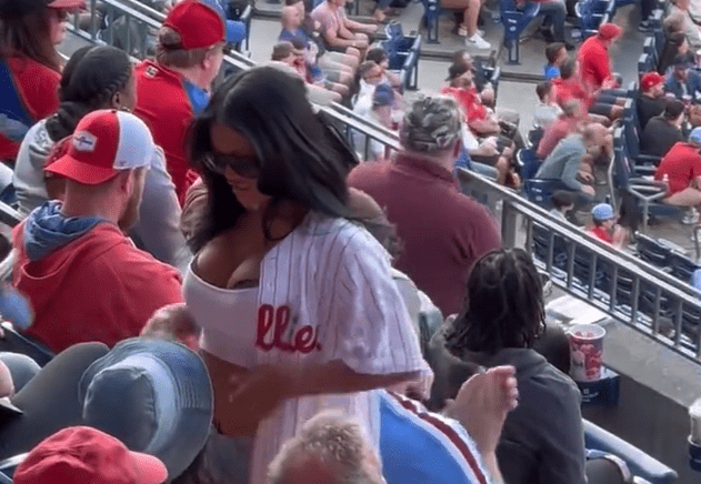 phillies fan lap dance