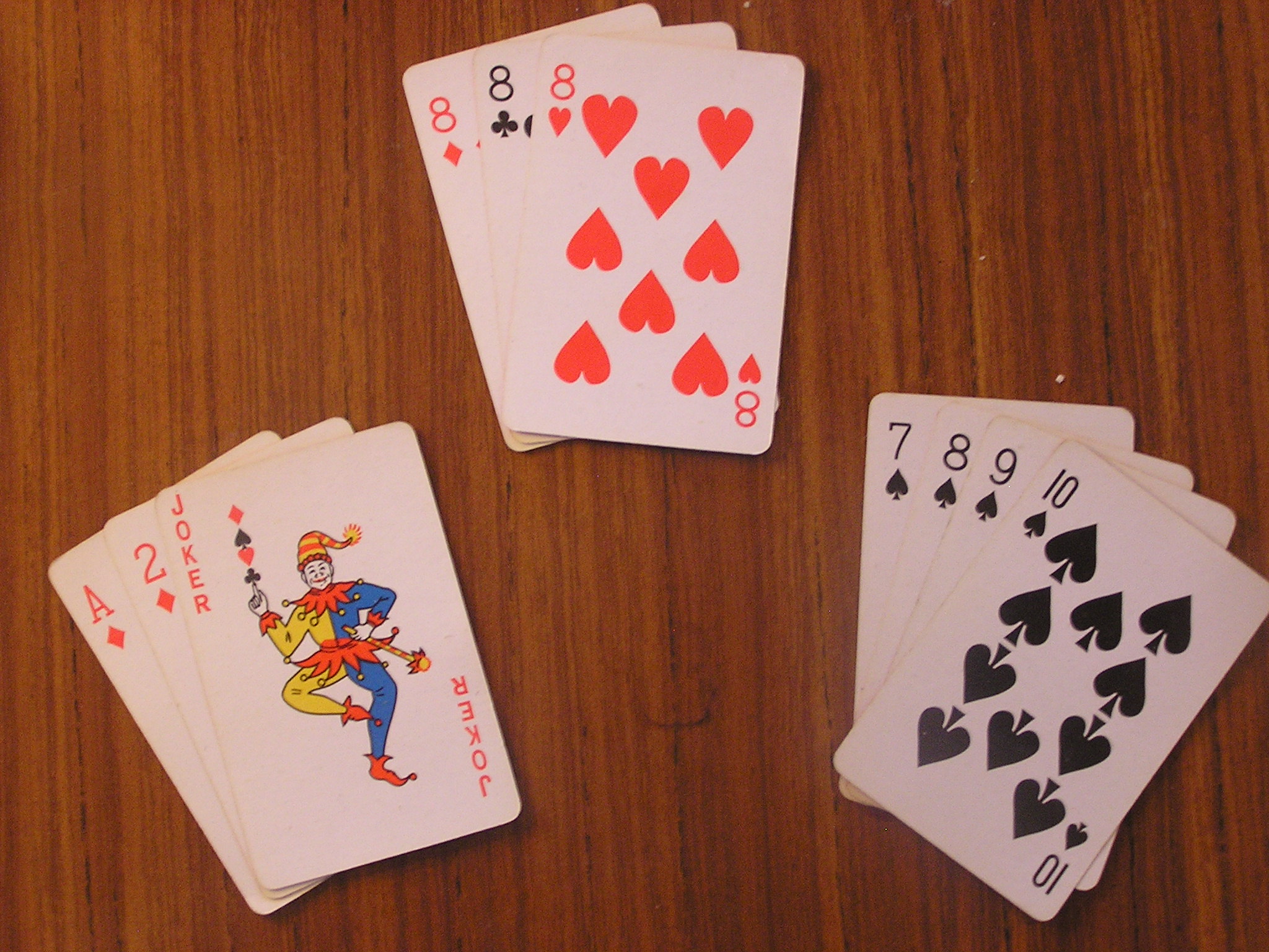 a card game that resembles rummy