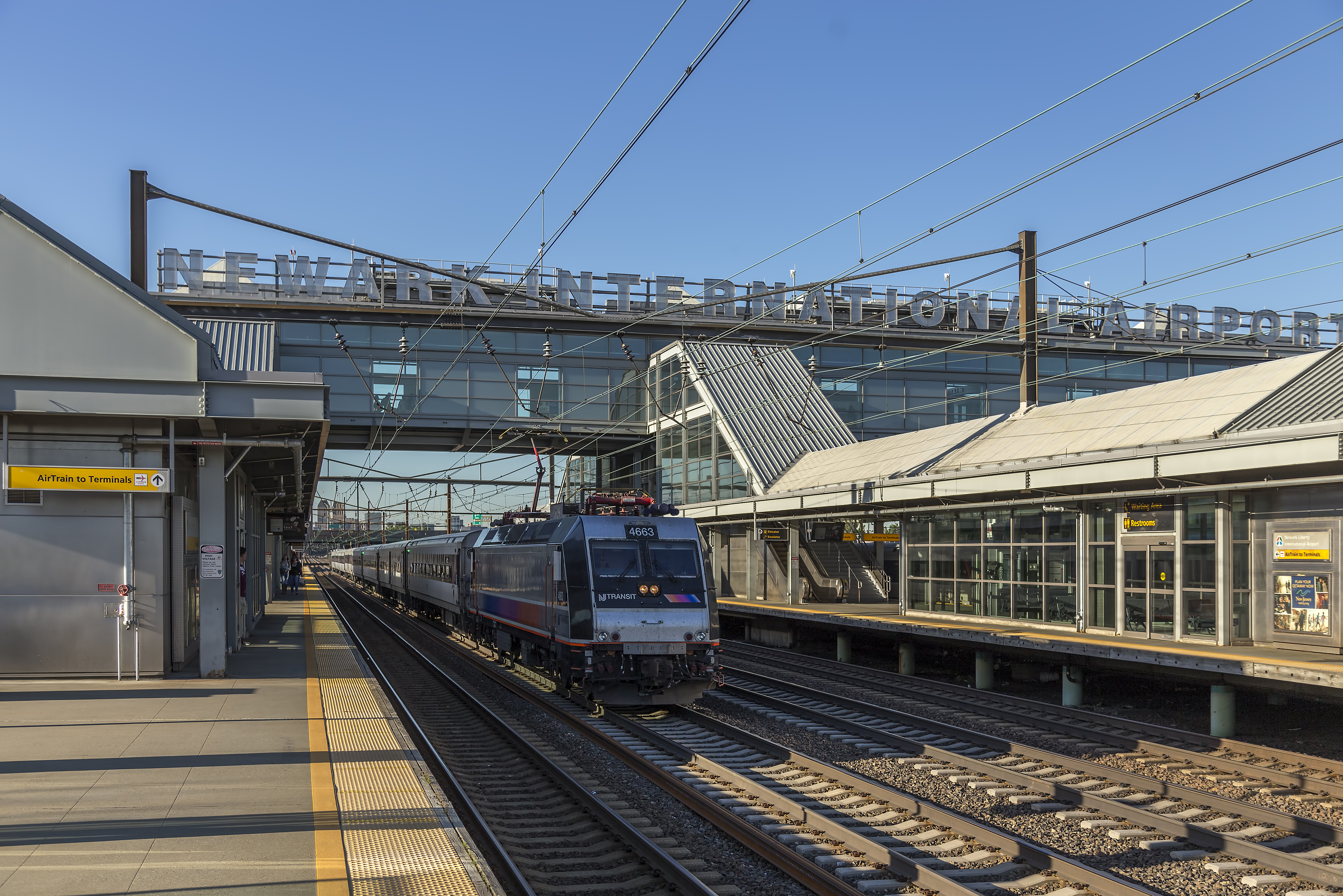 ewr airport train