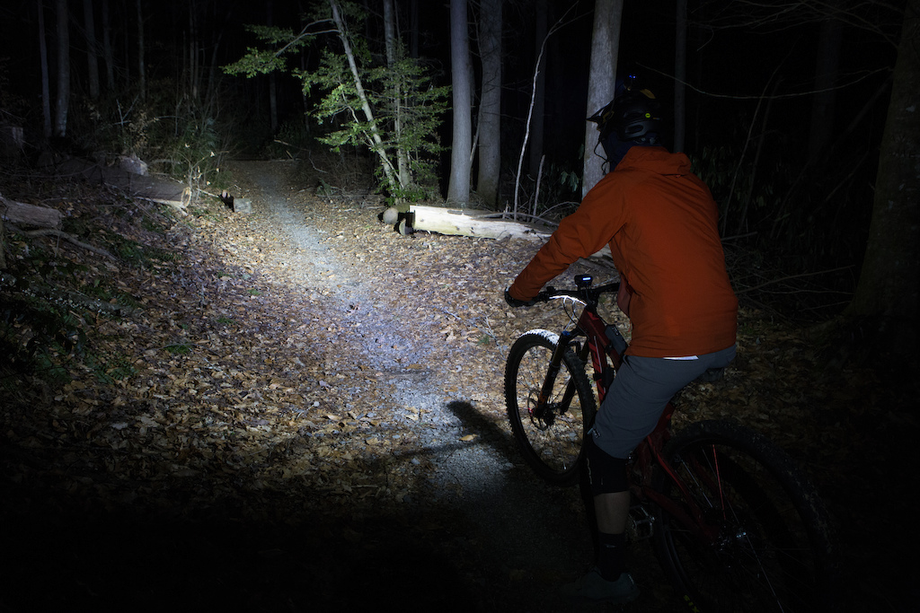 best mountain bike night lights