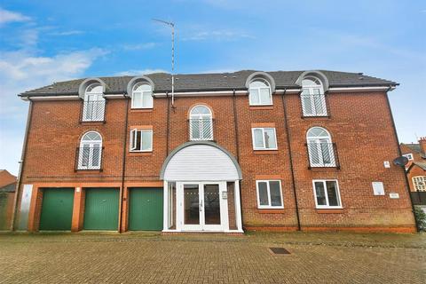 flats to rent kettering