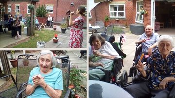 appleton manor care home