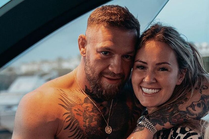 conor mcgregor dee devlin split