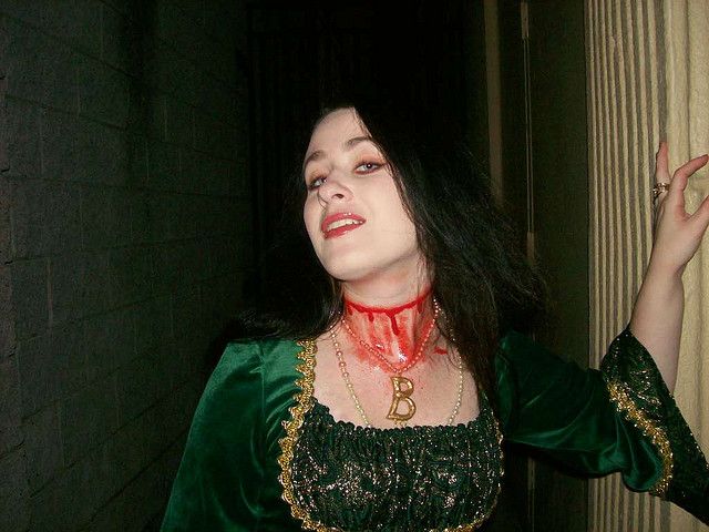 anne boleyn halloween costume