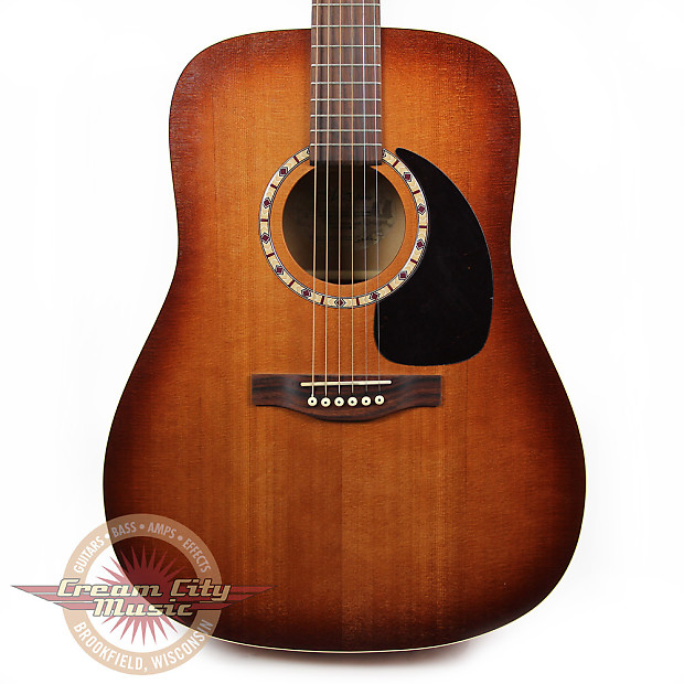 art & lutherie acoustic guitar