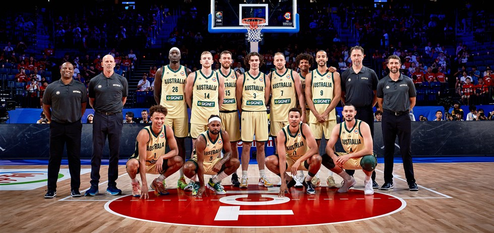 aus mens basketball standings