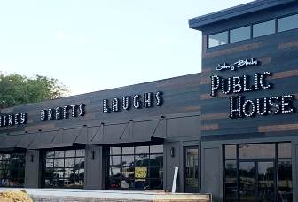 johnny black public house sterling heights