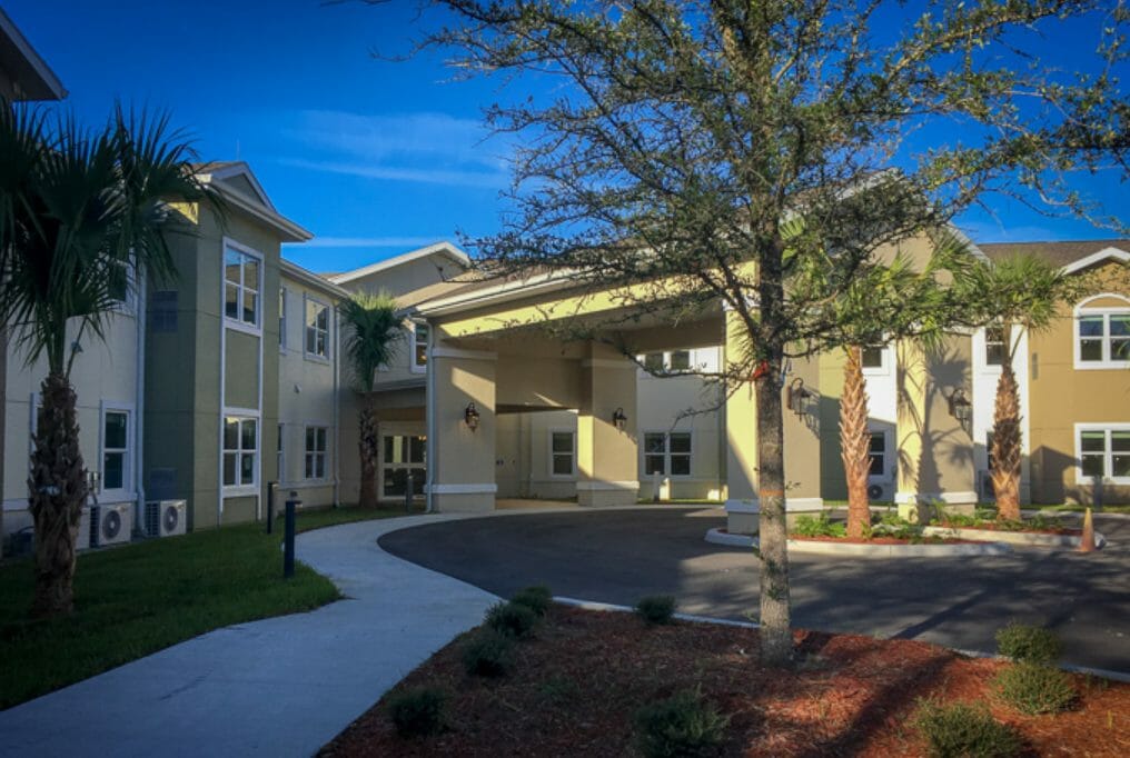 blue palms senior living of deland photos