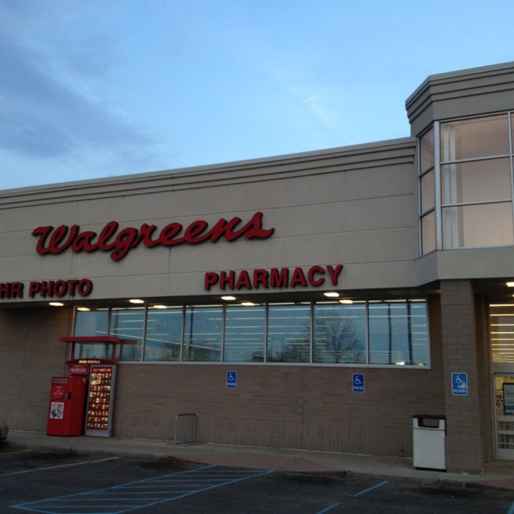 walgreens on 8 mile and dequindre