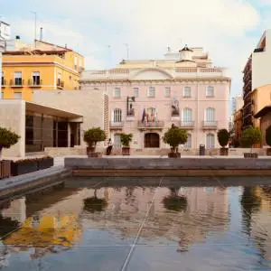 gay neighborhood valencia spain