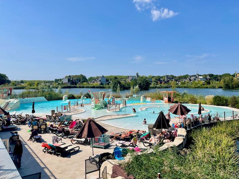 disney santa fe hotel swimming pool